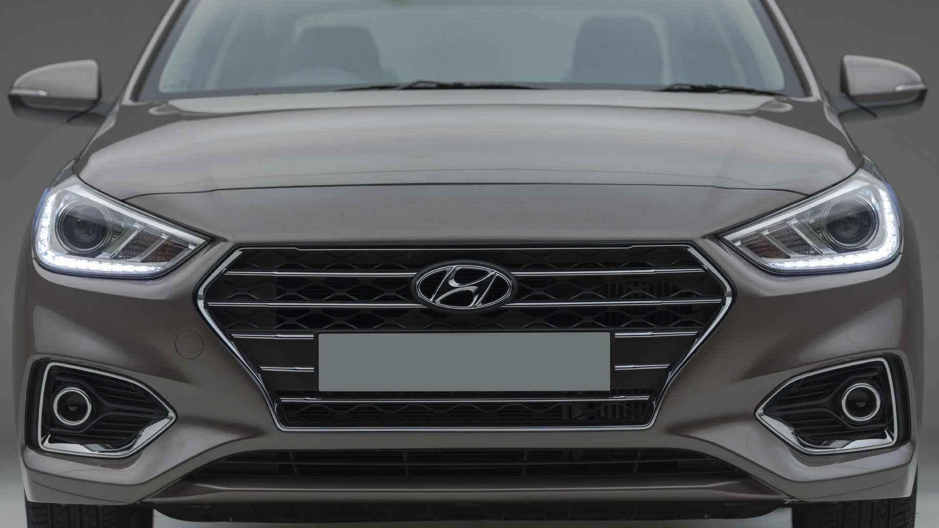 Should Hyundai-Nishat Introduce Verna Sedan in Pakistan? 4